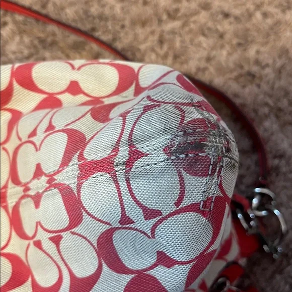 Coach Red and Cream Crossbody Bag - Picture 7 of 8